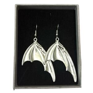 Bat Wing Drop Earrings Silver Gothic Statement Y2K Vampire Wings